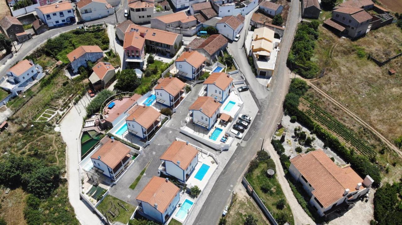 West Soul Village Arelho Bagian luar foto