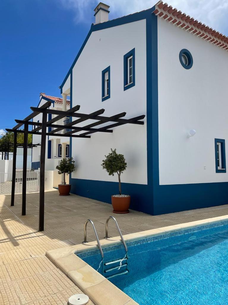 West Soul Village Arelho Bagian luar foto